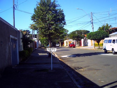 Campinas SP: Rua Tapiratiba.