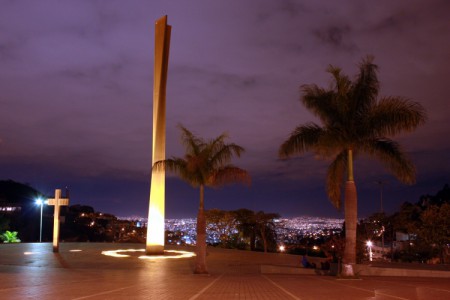 Belo Horizonte Mg: Foto tirada da Praça do Papa.
